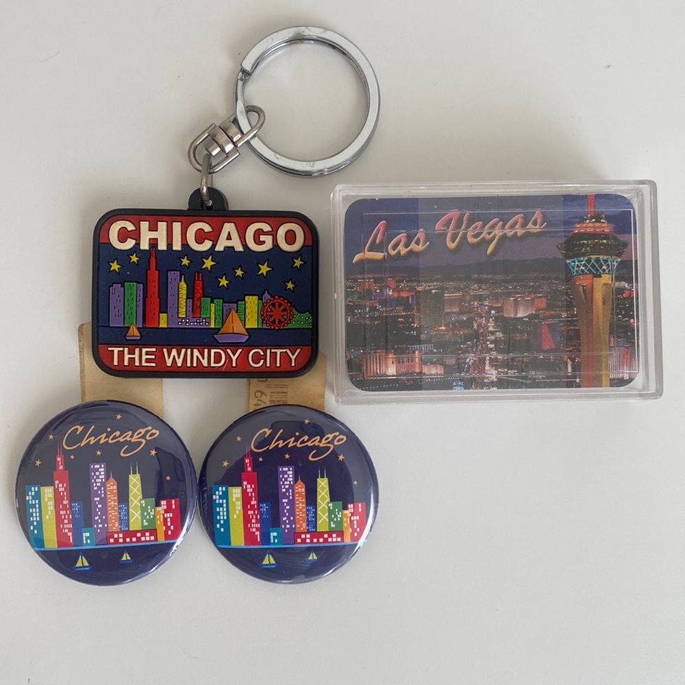 Chicago Windy City Souvenirs / Las Vegas Mini Playing Cards
